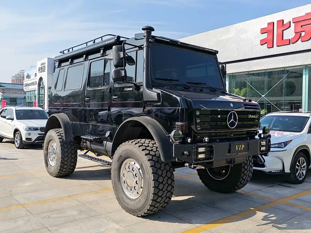 Mercedes-Benz 乌尼莫克U5000 SUV — миниатюра 3
