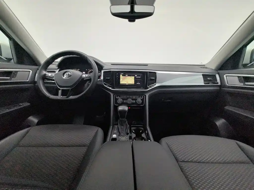 Volkswagen Teramont — миниатюра 5