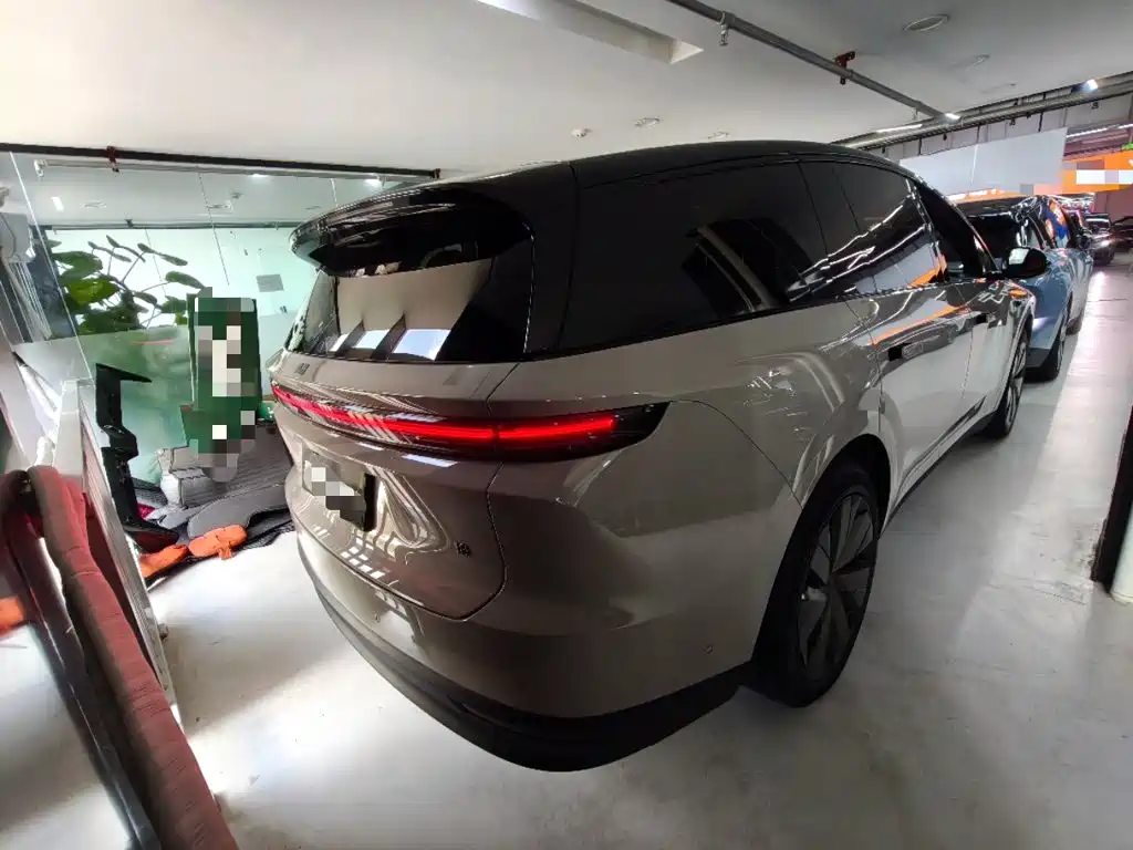 Li Auto Li i8 — миниатюра 7