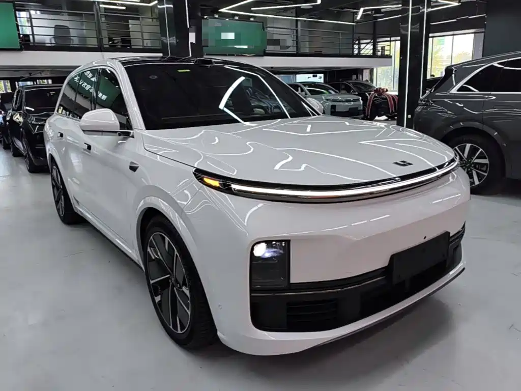 Li Auto Li L8 — миниатюра 4