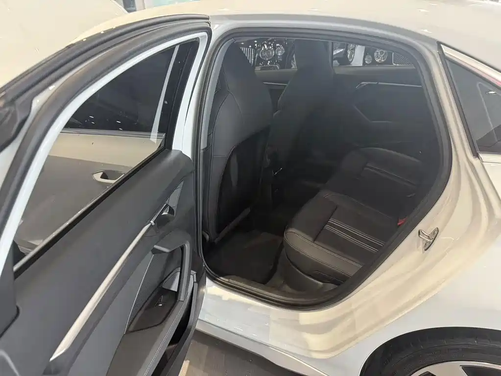 Audi A3 — миниатюра 8