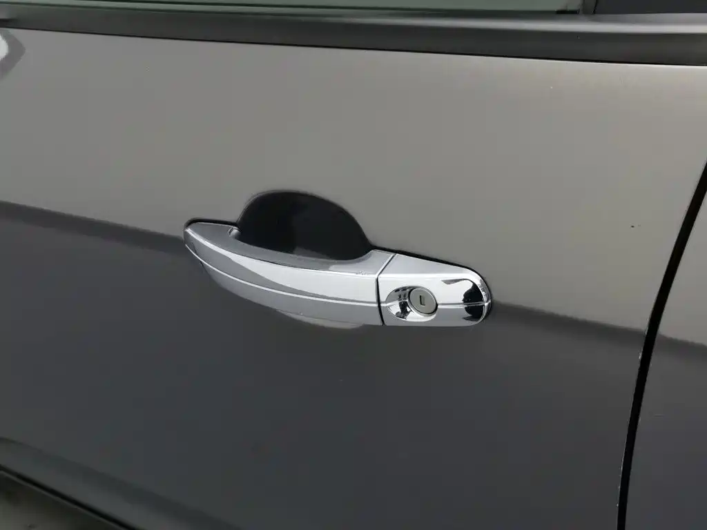 Ford Focus — миниатюра 18