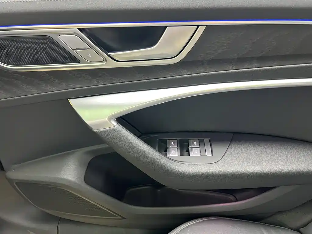 Audi A6L — миниатюра 34
