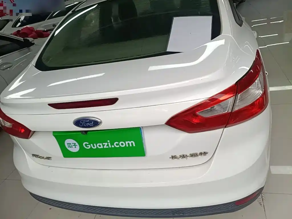 Ford Focus — миниатюра 6