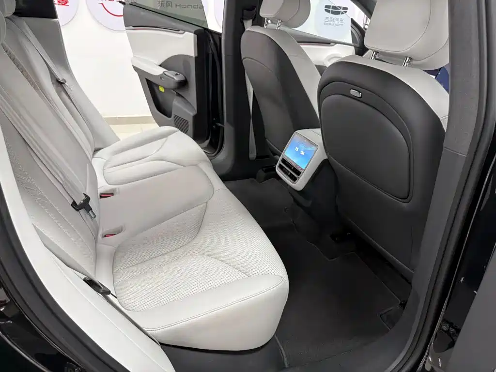 XPeng G7 — миниатюра 14