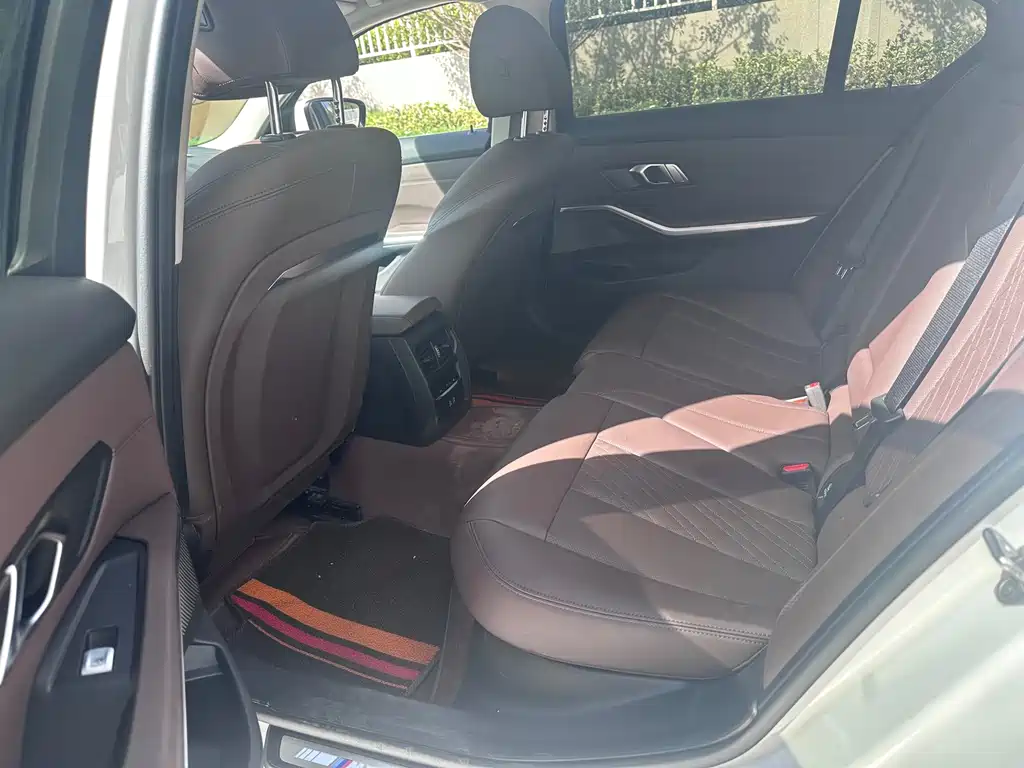 BMW 3 Series — миниатюра 10