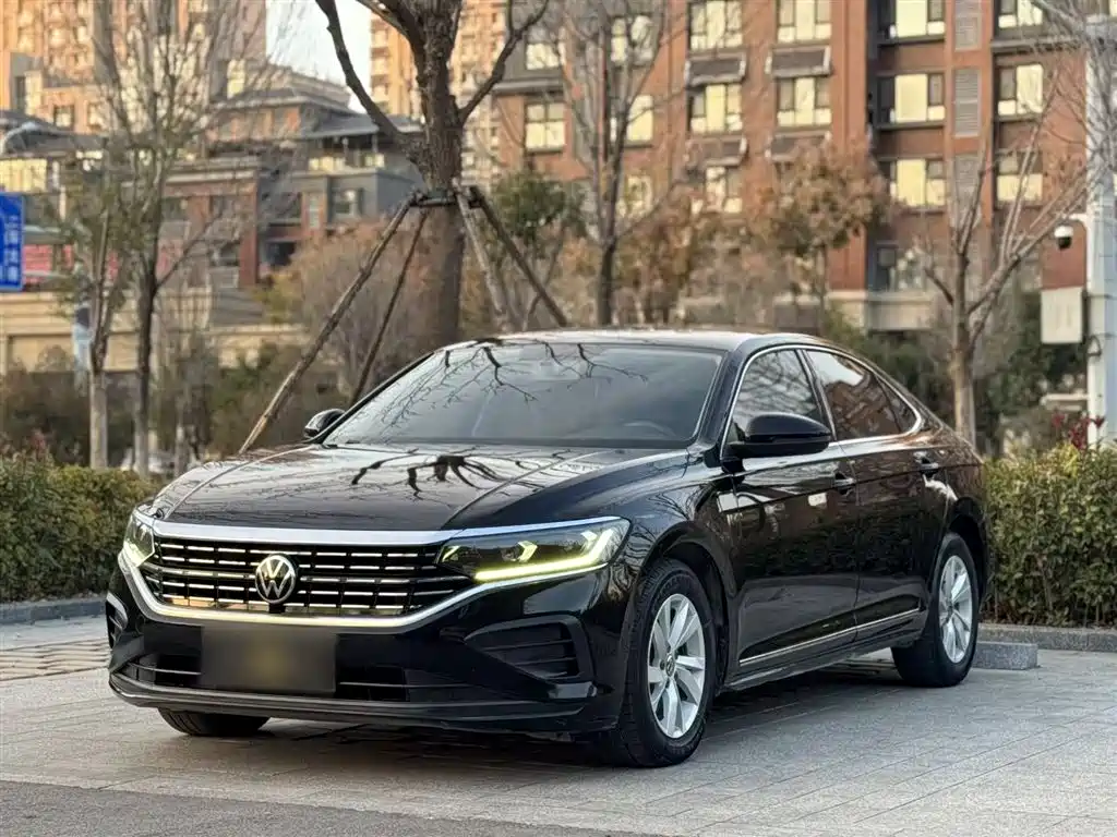 Volkswagen Passat 2022