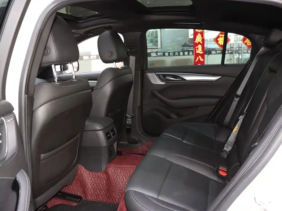 Cadillac CT5 — миниатюра 10