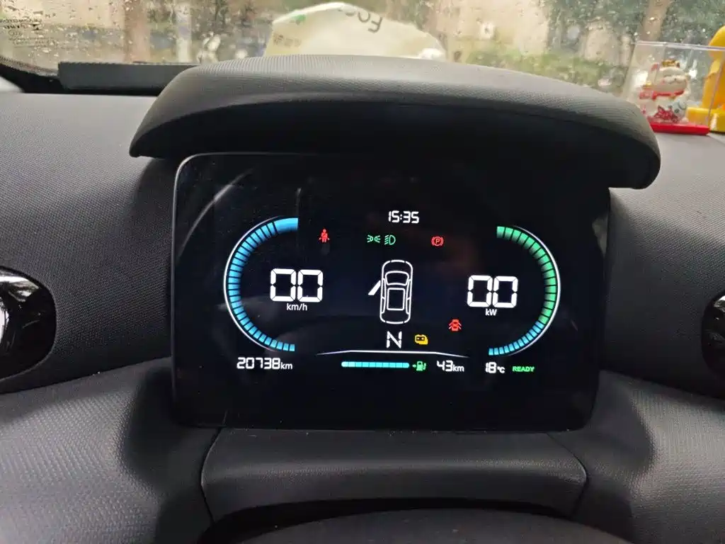 Leapmotor Leapmotor T03 — миниатюра 7