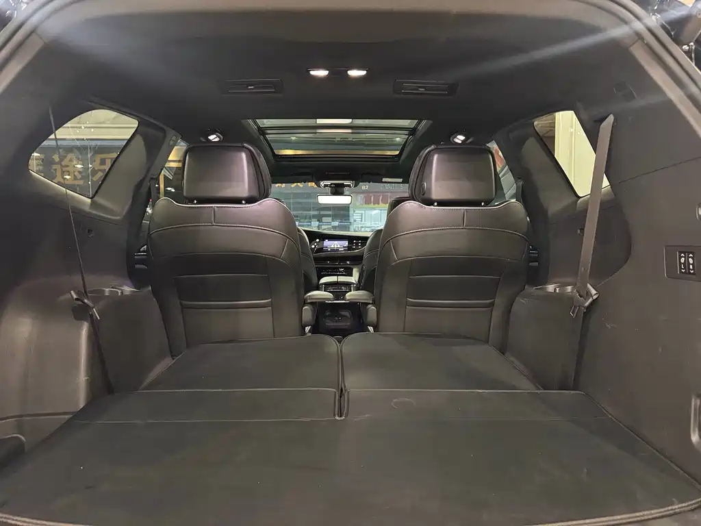 Buick Enclave — миниатюра 20