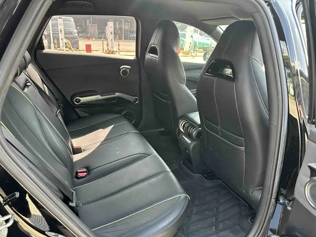 BYD Yuan Plus — миниатюра 14