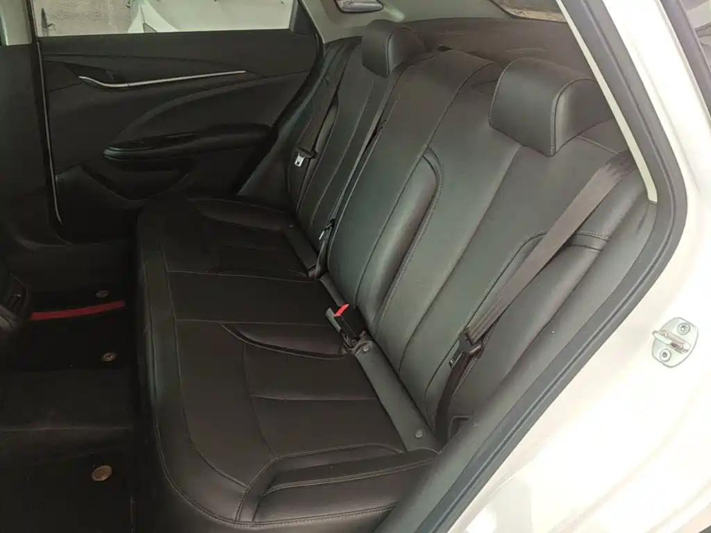 Buick Excelle — миниатюра 17