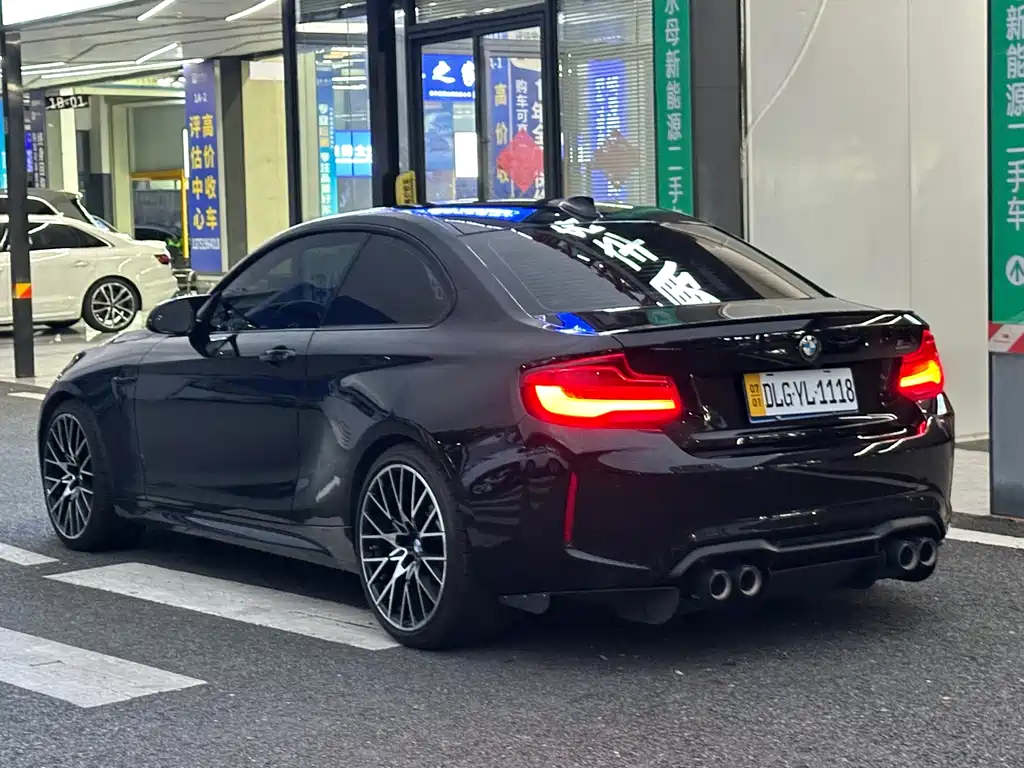 BMW M2 — миниатюра 6