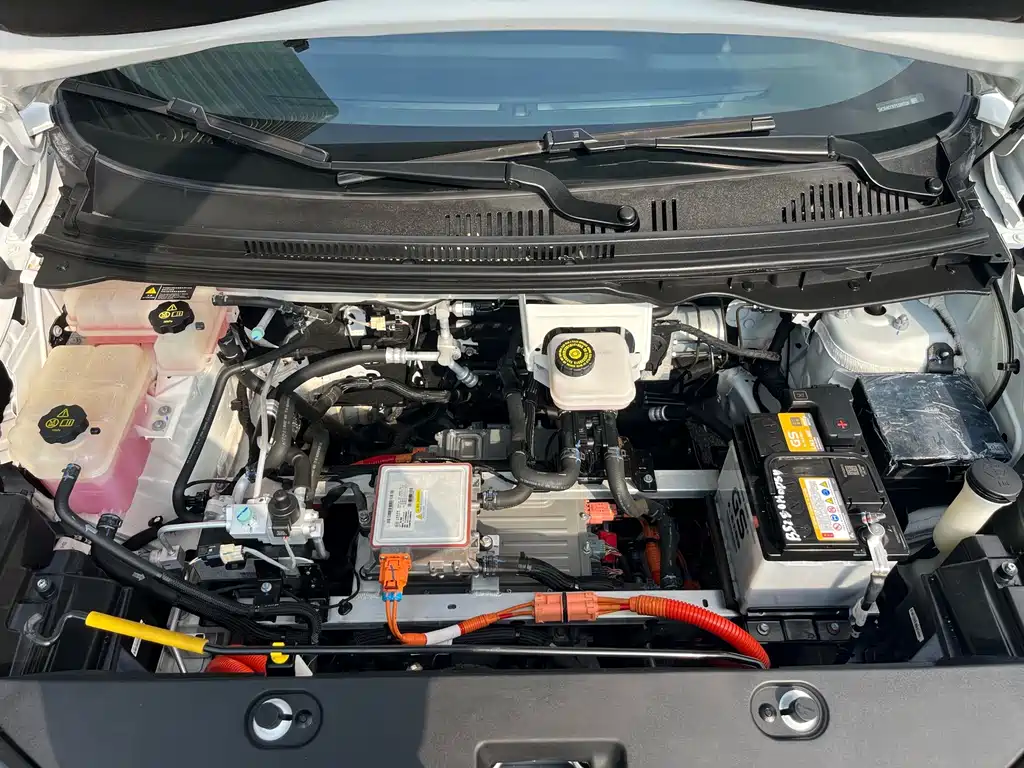 BYD Yuan Pro — миниатюра 18