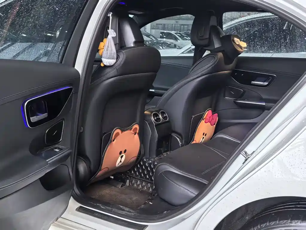 Mercedes-Benz C-Class — миниатюра 4