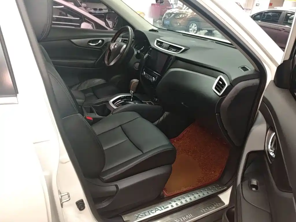 Nissan X-Trail — миниатюра 25