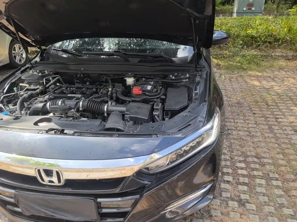 Honda Accord — миниатюра 21