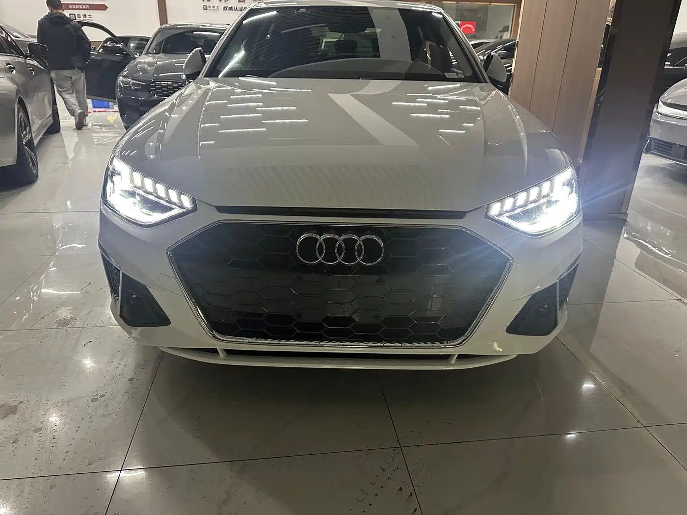 Audi A4L
