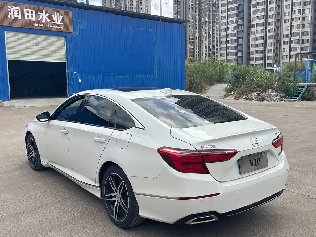 Honda Inspire — миниатюра 6