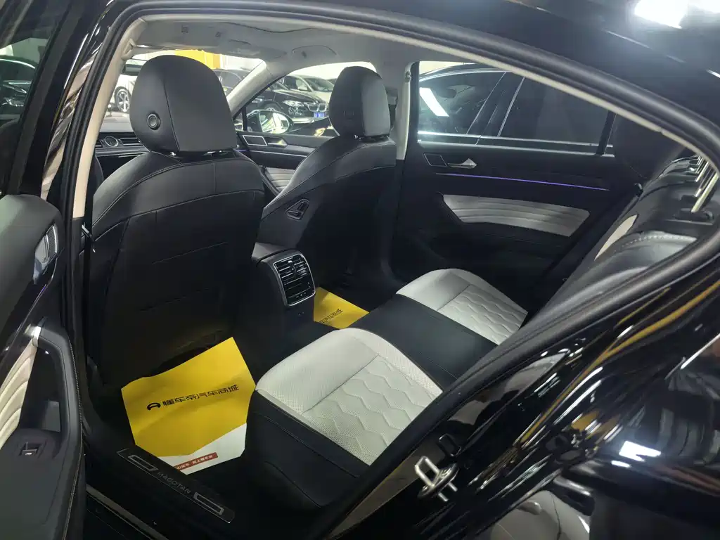 Volkswagen Magotan 2026 3000 380TSI DSG Luxury