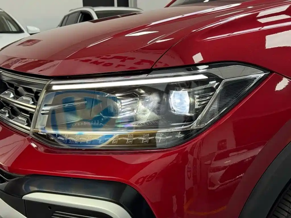 Volkswagen T-Cross — миниатюра 21