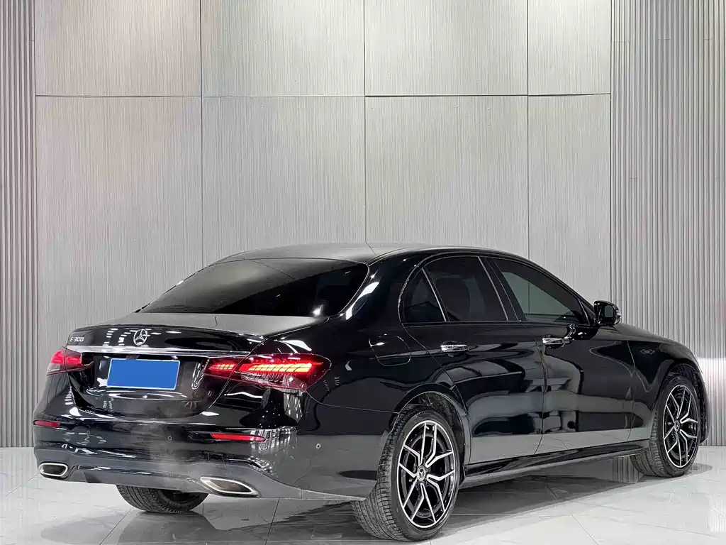 Mercedes-Benz E-Class E 2021 E 300 Sport