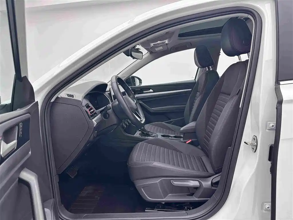 Volkswagen Lavida — миниатюра 19
