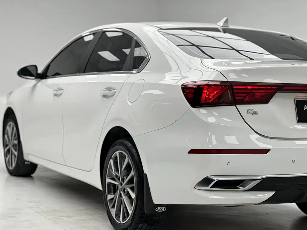 Kia K3 — миниатюра 16