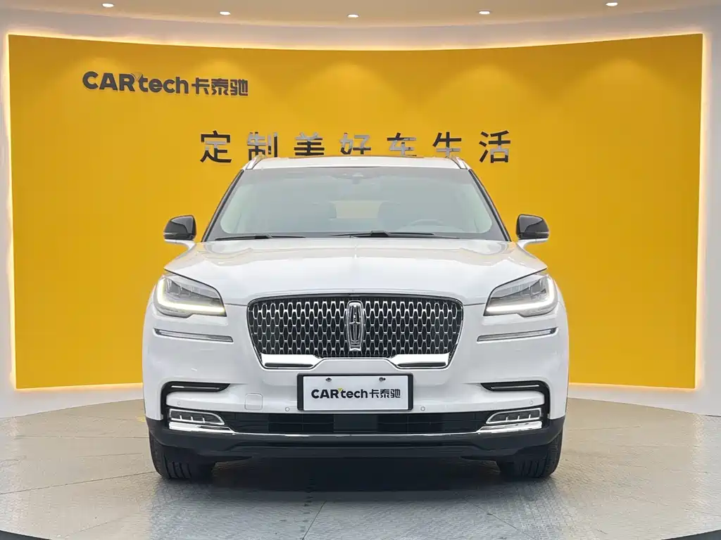Lincoln Aviator 2023 3.0T V6 Premium мест