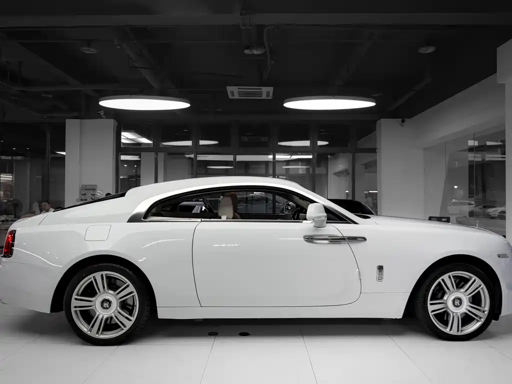 Rolls-Royce Wraith — миниатюра 6