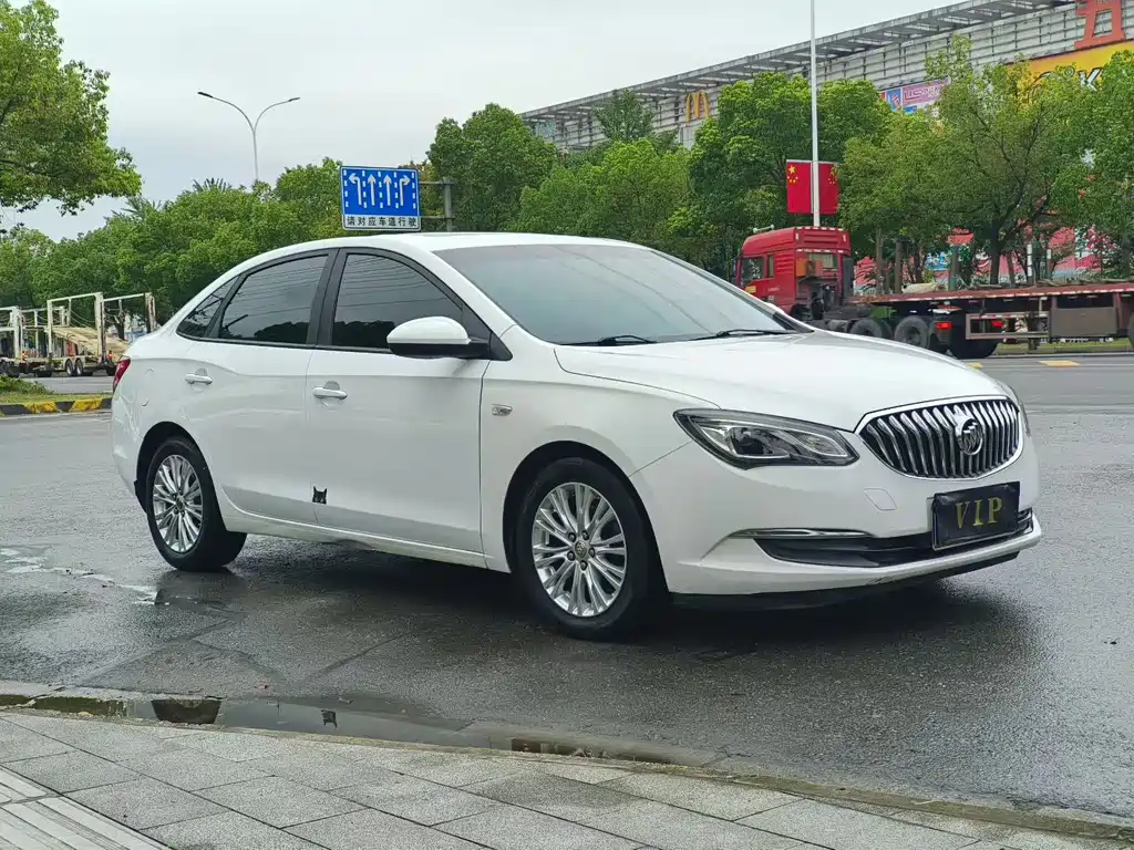 Buick Excelle — миниатюра 3