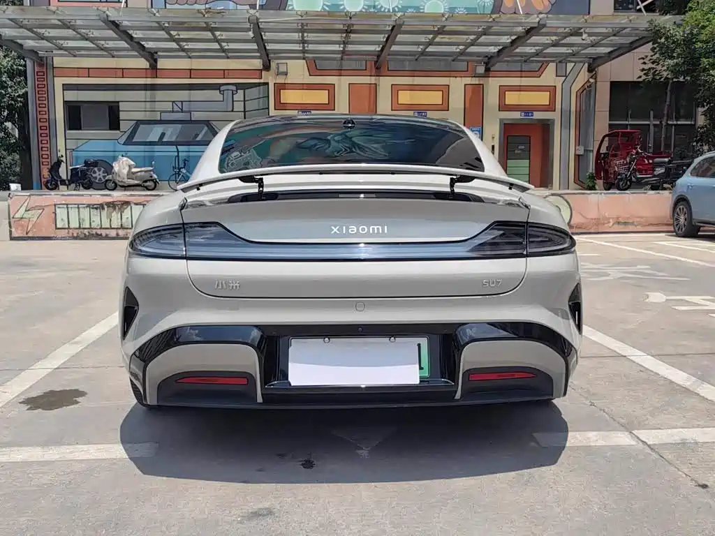 Xiaomi SU7 — миниатюра 18