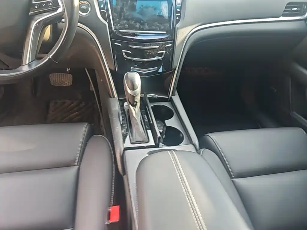 Cadillac XTS — миниатюра 14