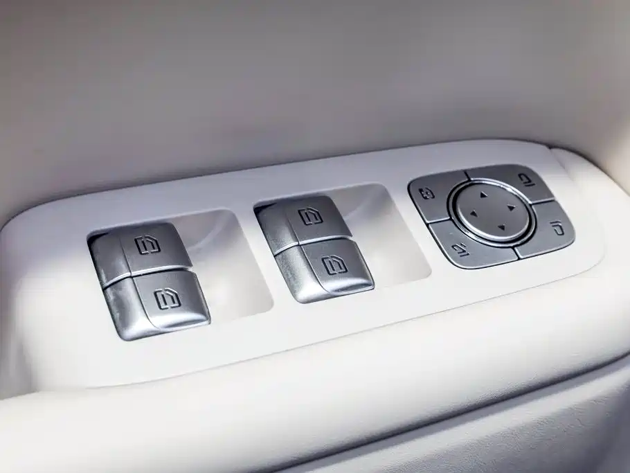 Li Auto Li L9 — миниатюра 14