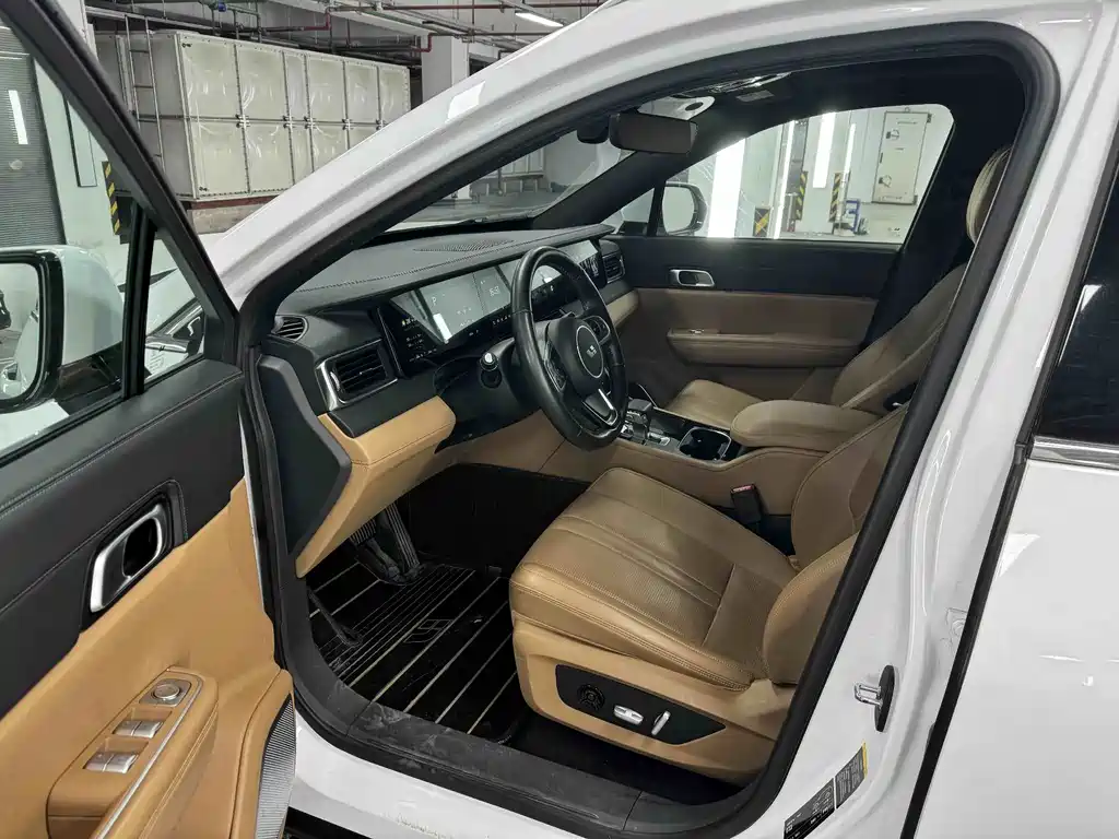 Li Auto Li ONE — миниатюра 3