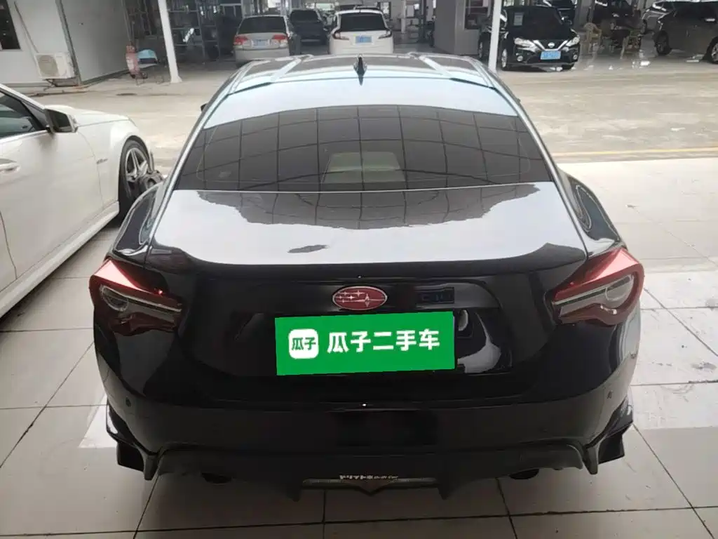 Subaru BRZ — миниатюра 6