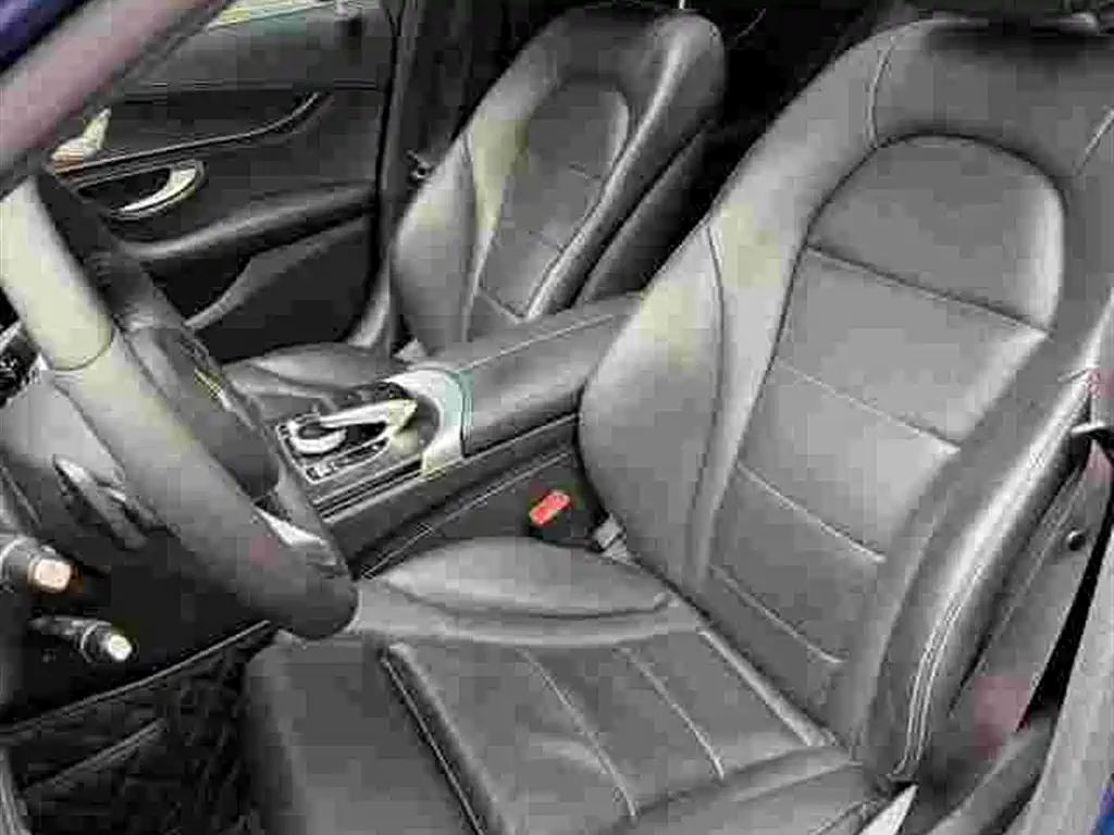 Mercedes-Benz C-Class — миниатюра 6