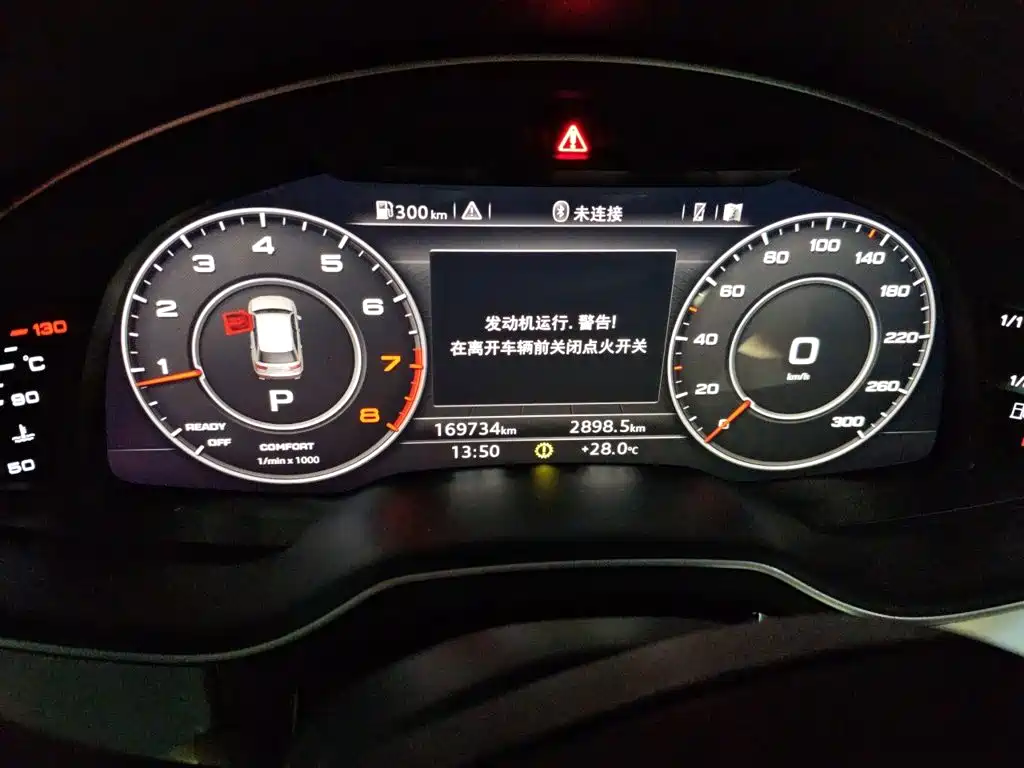 Audi Q7 — миниатюра 12