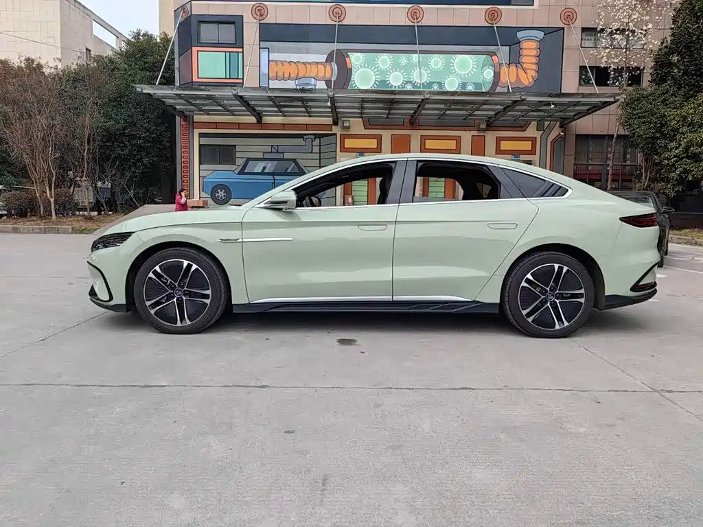 BYD Han — миниатюра 15