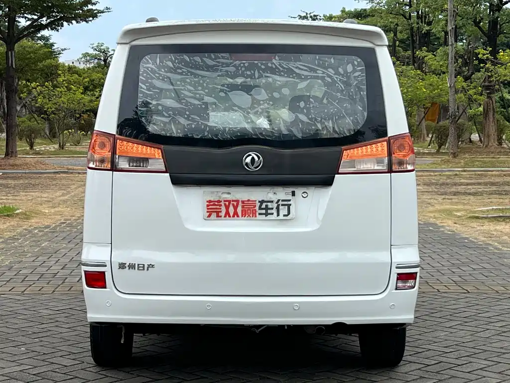 Dongfeng Succe 2013 1.5L MT Comfort 7 мест V