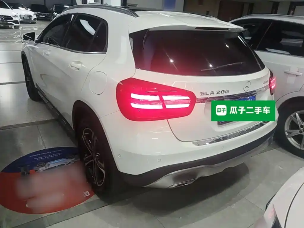 Mercedes-Benz GLA — миниатюра 5