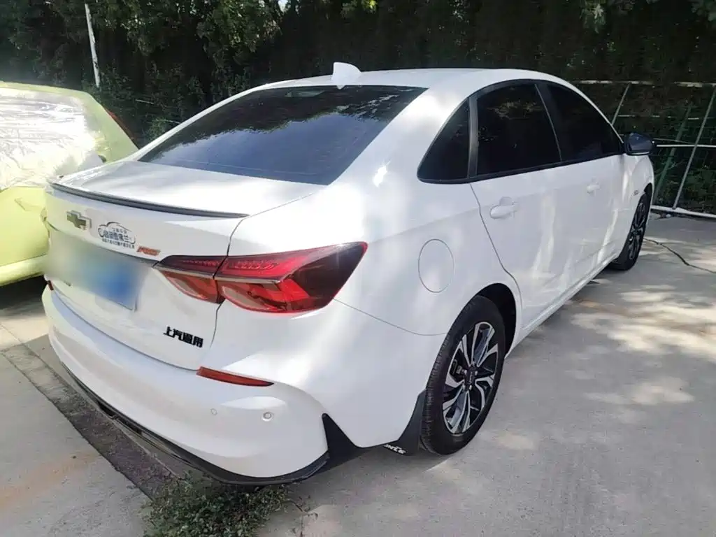 Chevrolet Monza — миниатюра 7