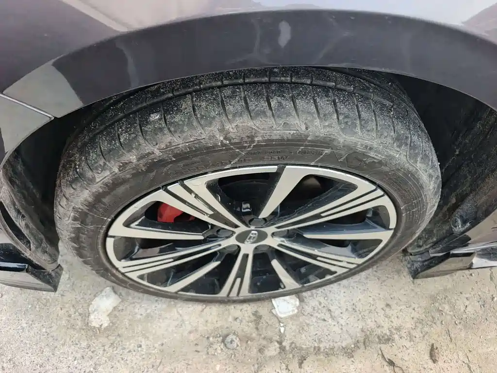 GEELY AUTOMOBILE XINGRUI