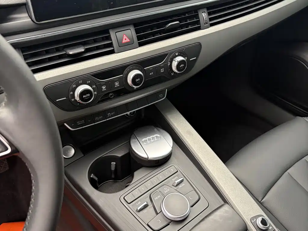 Audi A4L — миниатюра 13