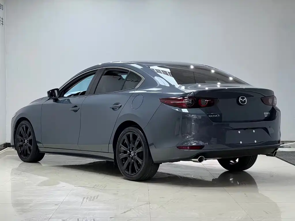 Mazda 3 Axela — миниатюра 4