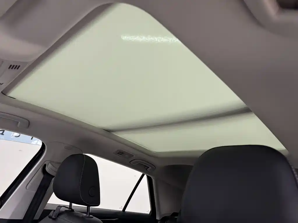 Volkswagen T-Roc 2022 280TSI DSG PLUS