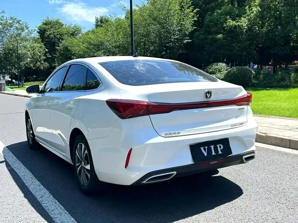Changan Eado — миниатюра 7
