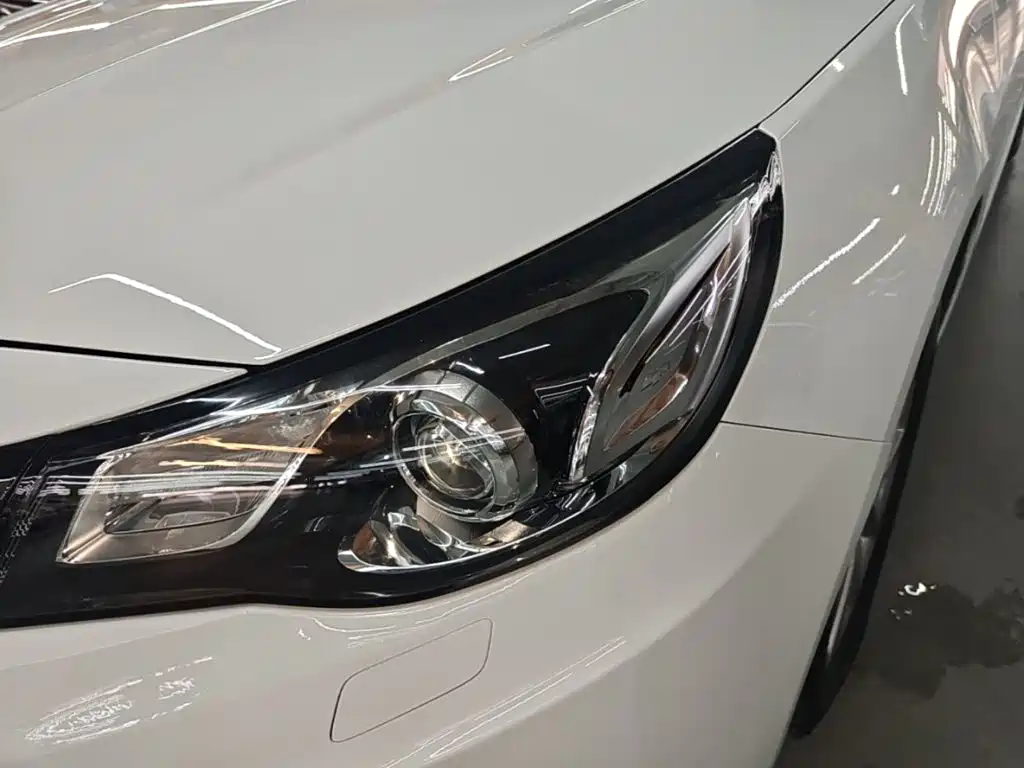 Chevrolet Malibu — миниатюра 24