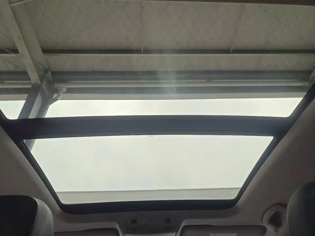 Volkswagen Sagitar — миниатюра 18