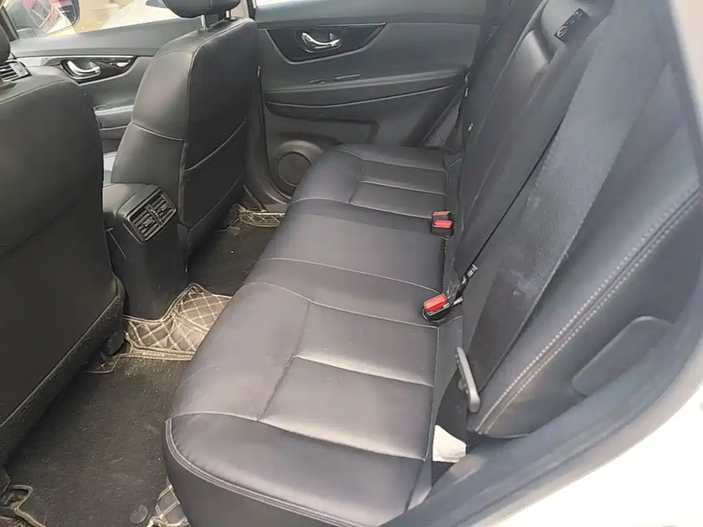 Nissan X-Trail — миниатюра 17